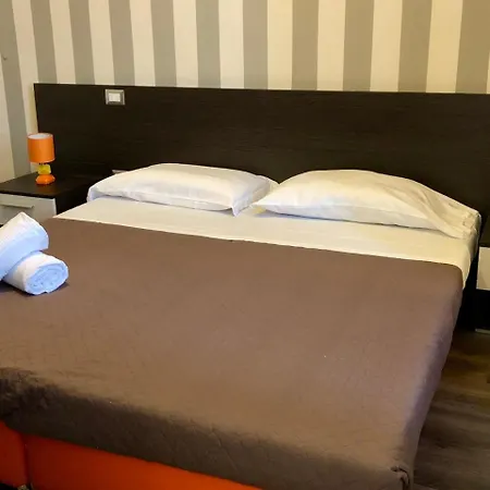 Mastroianni's Bed & Bistro Parme